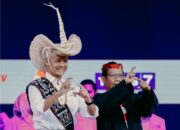 Jubir TPN Jelaskan Makna Baju Adat Ganjar Mahfud Saat Debat