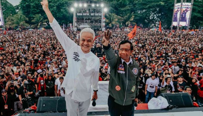 Terima Bansos-nya, Tapi Tetap Coblos Ganjar – Mahfud