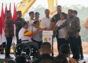 Dito Ariotedjo Dampingi Presiden Joko Widodo Lakukan Groundbreaking Paralympic Tarining Center