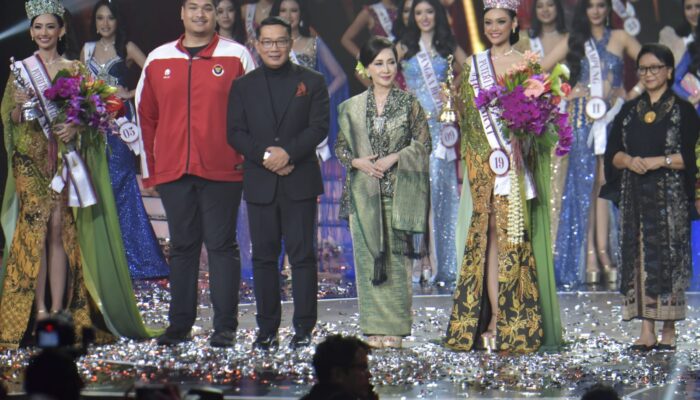 Menpora Dito Jadi Juri Saat Grand Final Putri Indonesia 2024