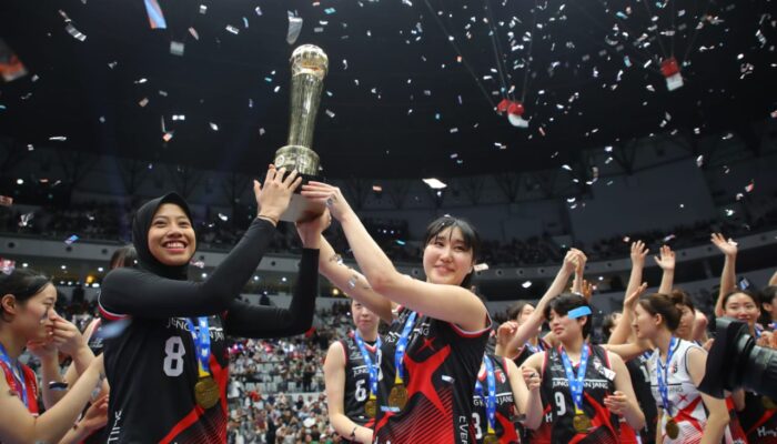 Tim Red Sparks Mengalahkan Tim Indonesia All Star Dengan Skor 3-2