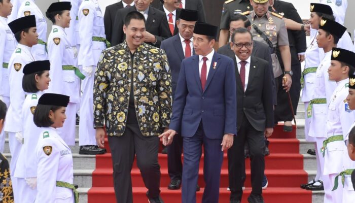 Jokowi Kukuhkan Paskibraka di IKN Nusantara, Siap Bertugas di Hari Kemerdekaan