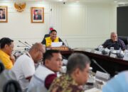 Menpora Dito Ariotedjo Pimpin Rapat Bahas Kenaikan Tunjangan Kinerja Pegawai Kemenpora