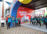 Kemenpora Gelar Jalan Sehat dan Senam Bersama, Ajak Masyarakat Hidup Sehat dan Bugar
