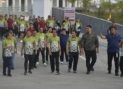 Presiden Jokowi Lepaskan 3.200 Peserta Nusantara TNI Fun Run di IKN Nusantara