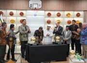 Menpora Dito dan Presiden Jokowi Dorong Pengembangan Basket lewat Kantor FIBA