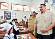 Menpora Tinjau Program Makan Bergizi Gratis di Cimahi