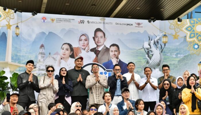 Menpora Dito dan Raffi Ahmad Lepas Mudik Gratis, 500 Pemudik Menuju Kampung Halaman