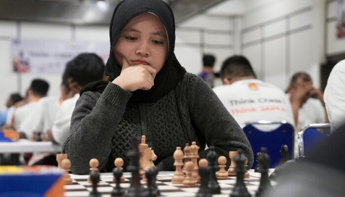 Pecatur 16 Tahun Shafira Devi Lolos ke Piala Dunia Catur, Taklukkan Grandmaster Tuan Rumah
