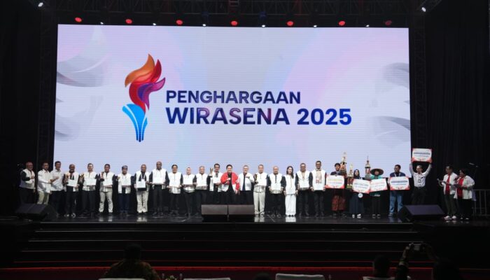 Kemenpora Beri Penghargaan Wirasena 2025 kepada Daerah Berprestasi Tingkatkan Indeks Pembangunan Pemuda