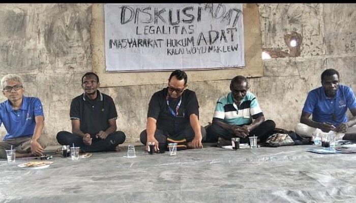 Adat, Agama, dan Pemerintah: Kepala Kampung Wanam Bagikan Filosofi “Tiga Tungku” di Hadapan Yayasan MPSI